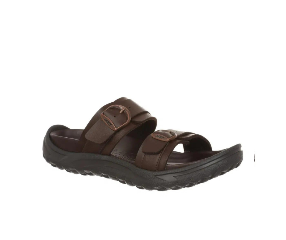 Brun dam sandal slip in från MBT med ergonomisk fotsäng
