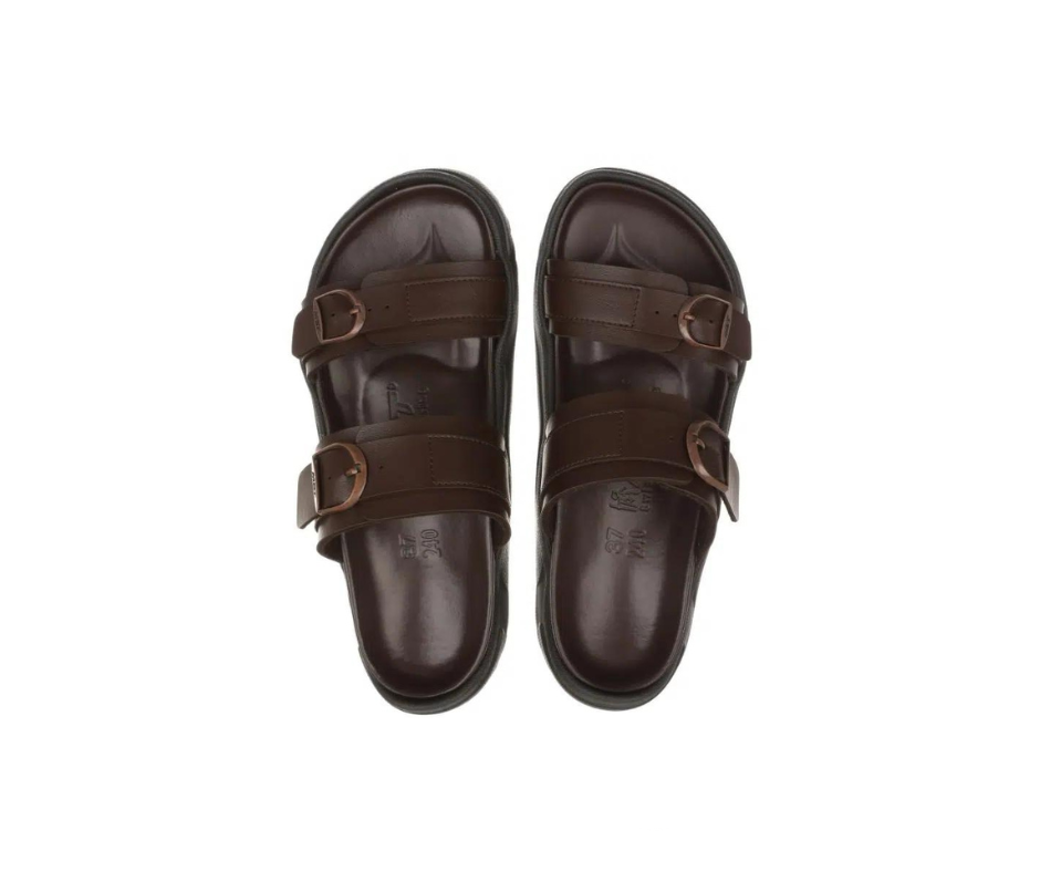 Brun dam sandal slip in från MBT med ergonomisk fotsäng