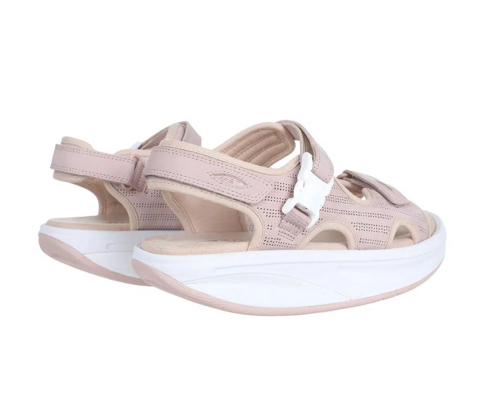 Kisumu rose klassisk sandal från MBT