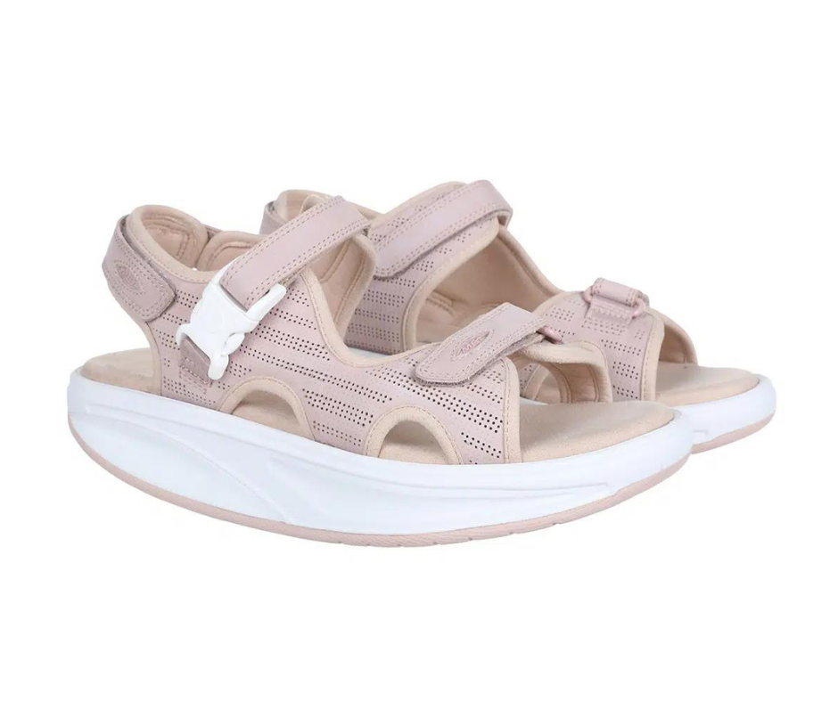 Kisumu rose klassisk sandal från MBT