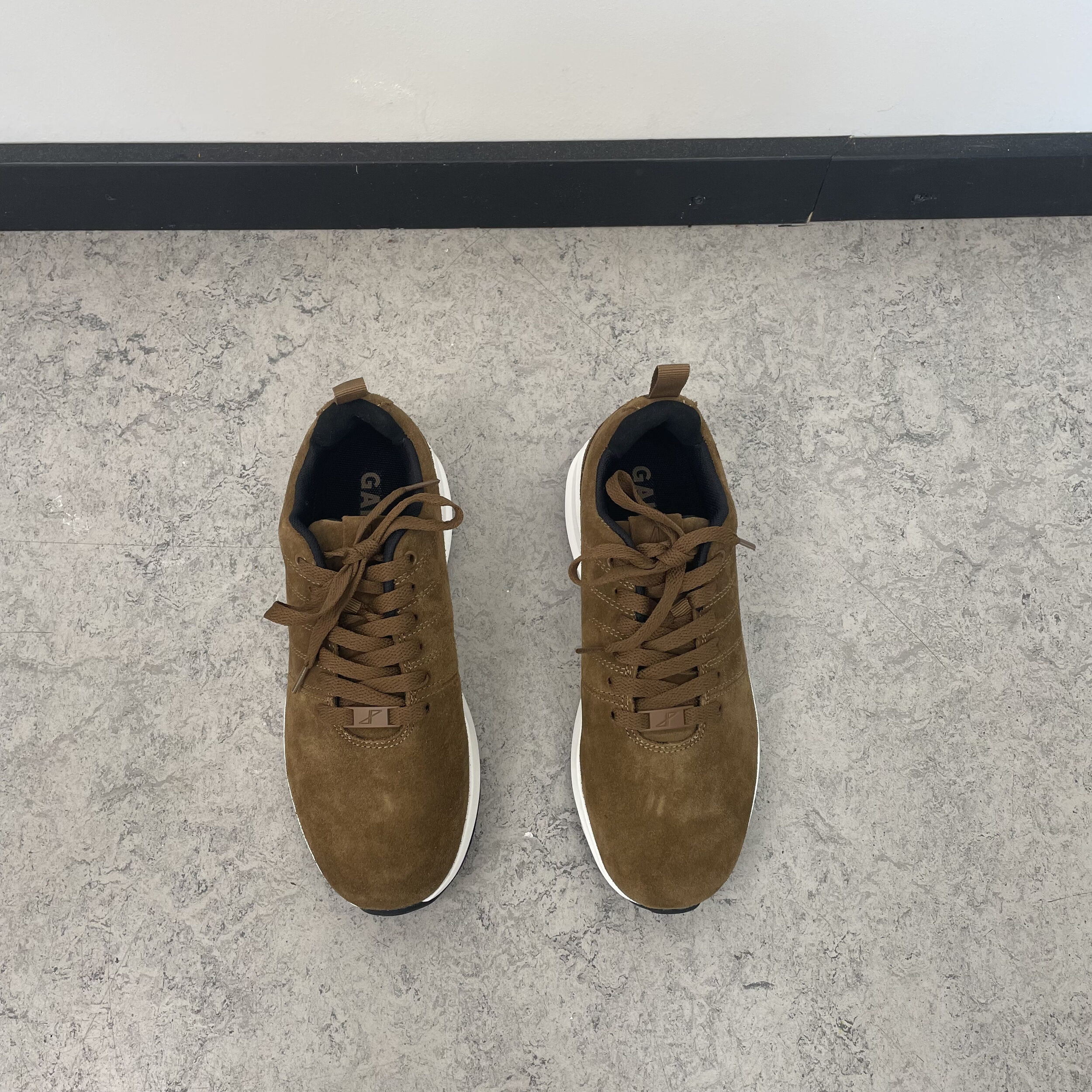 Bruna mockaskor från Gaitline