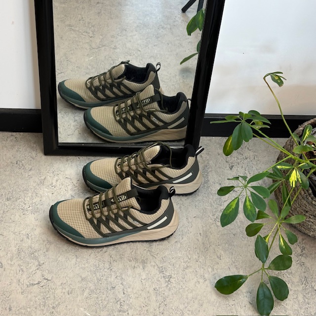 Brun vattentät sko från Green Comfort med massor av bågstöd