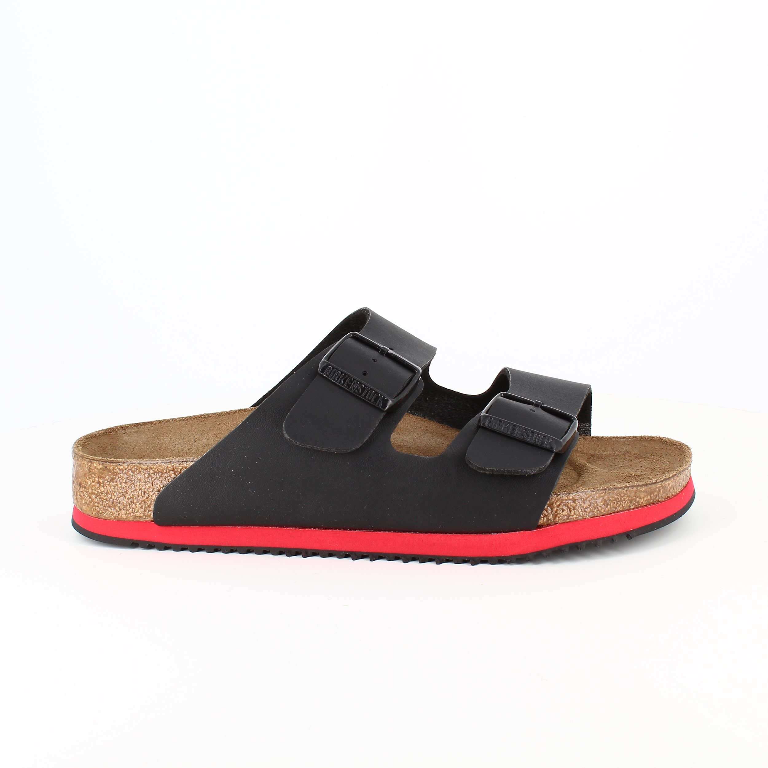 Svart Arizona sandal från Birkenstock med halkfria sulor