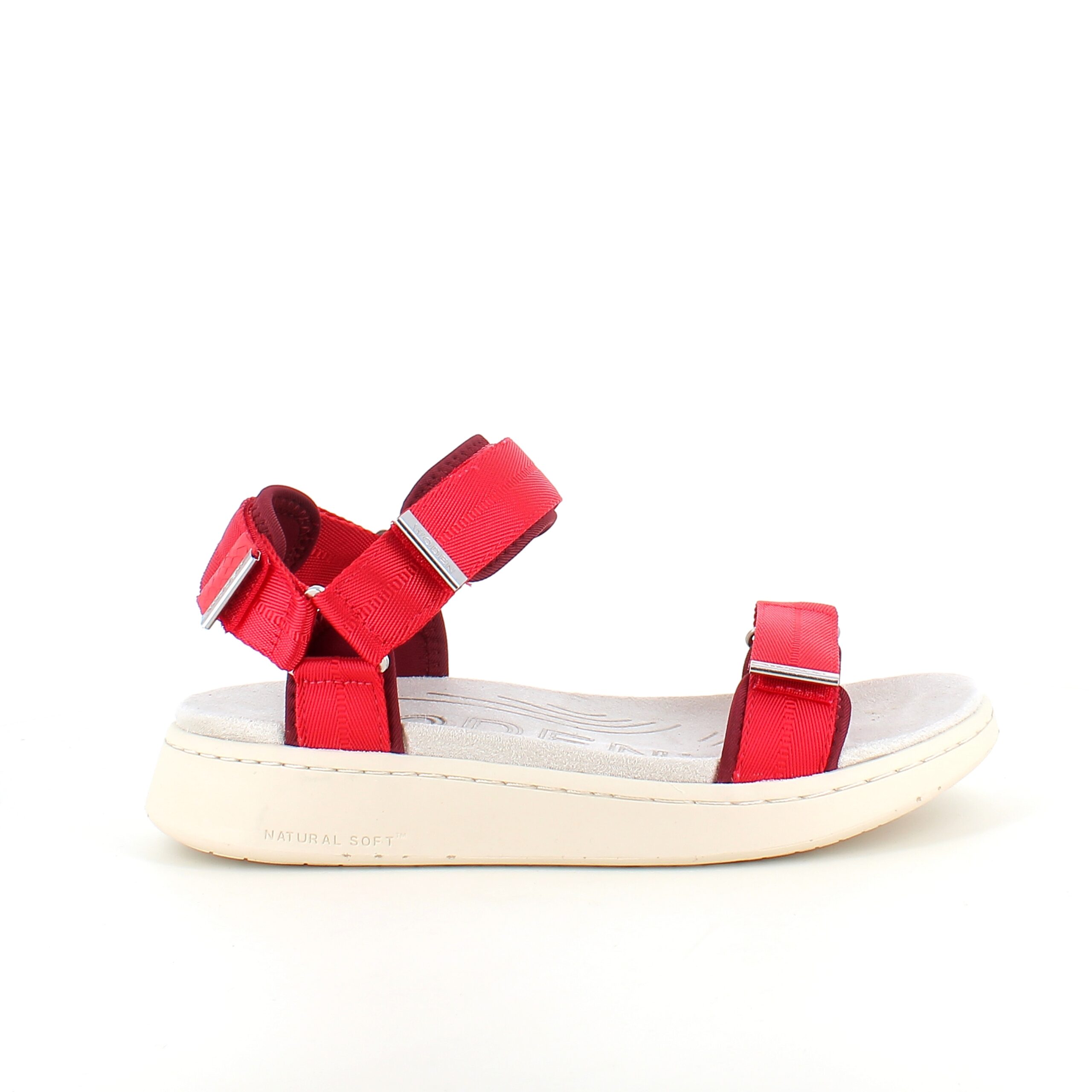 Smart röd sandal från Woden