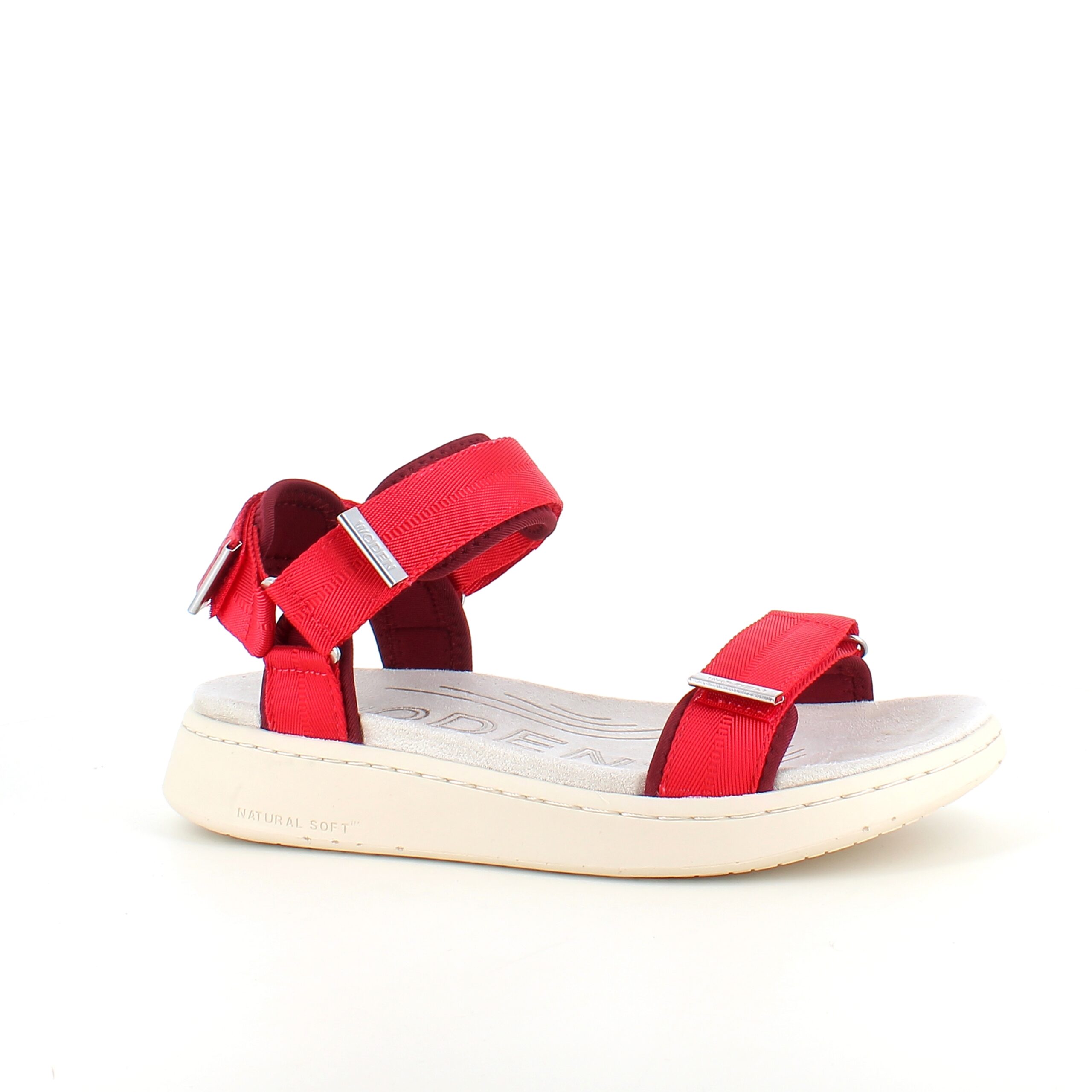 Smart röd sandal från Woden