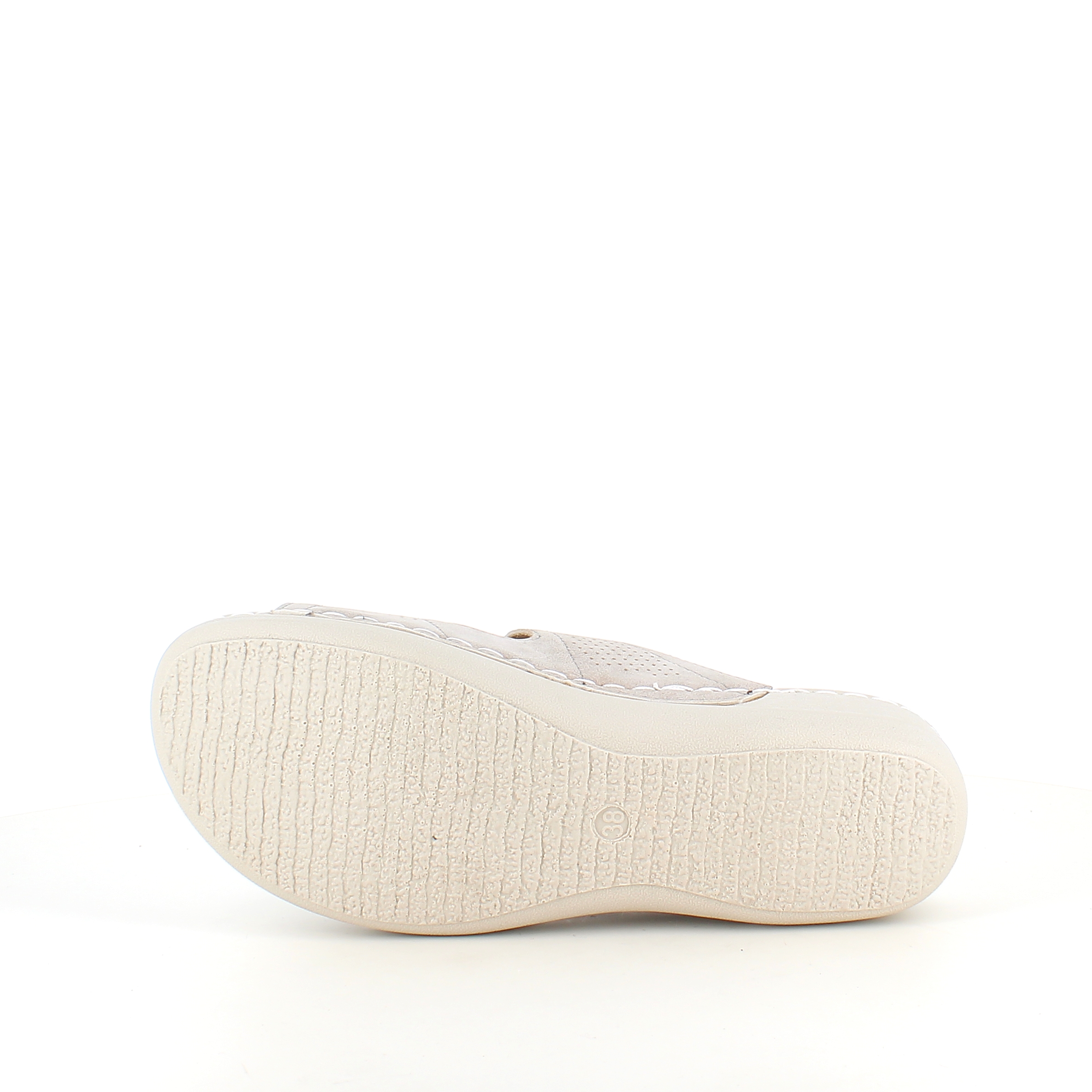 Ljus slip on sandal– enkel, mjuk och luftig för vardagens många steg