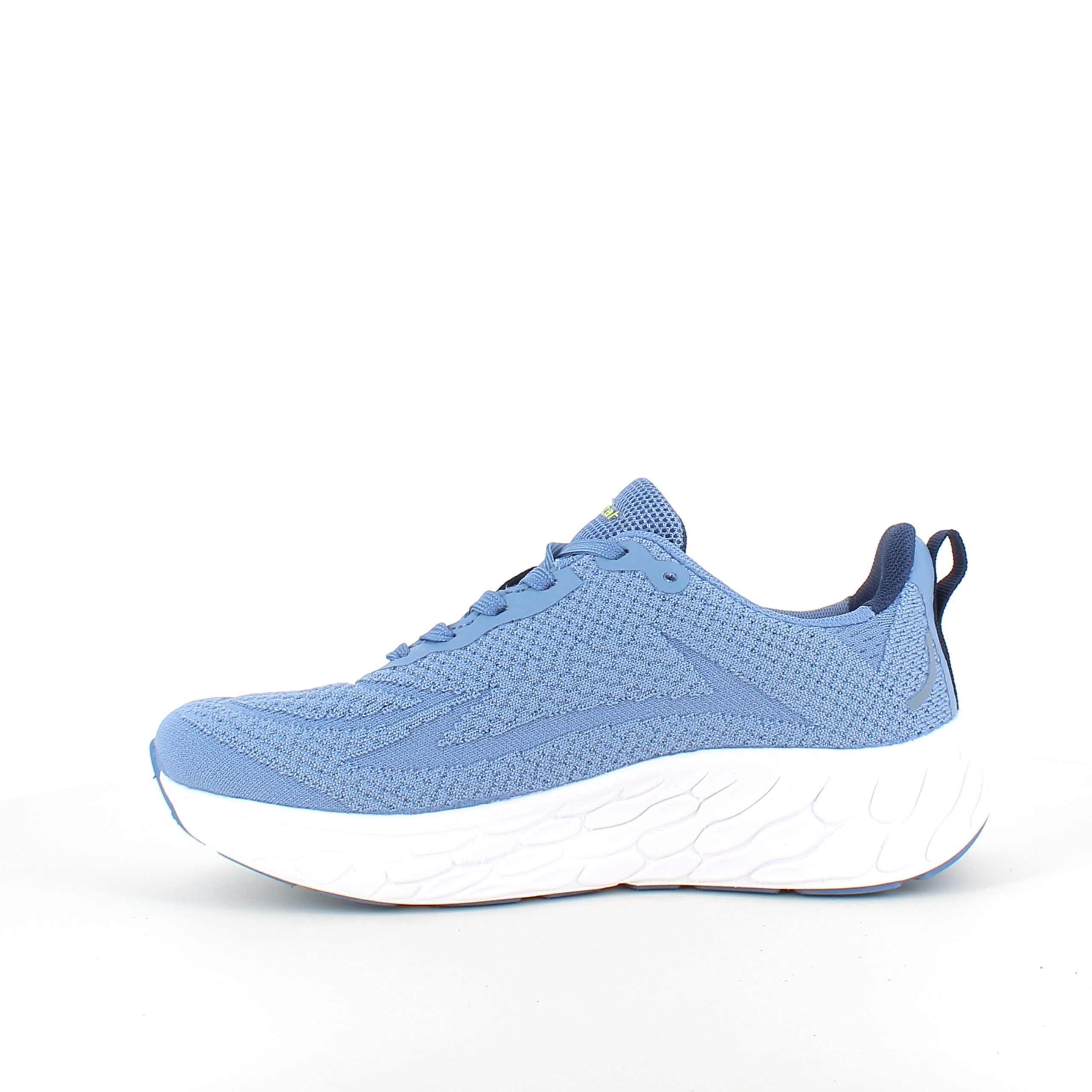 Blå sneakers med andningsbar ovandel