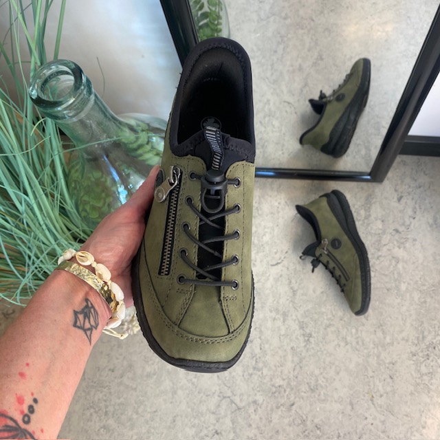 Olivengrön Rieker slip-on sneakers