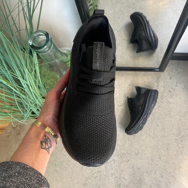 Svart Step-on sko från Rugged Gear